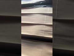 Blank eikenhouten vierkante vernis