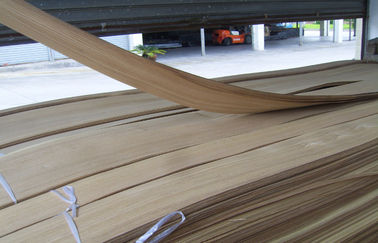 Het houten de Bladenkwart van het Vernisjetriplex sneed Vernisje Natuurlijke Bruine 0.5mm Dikte