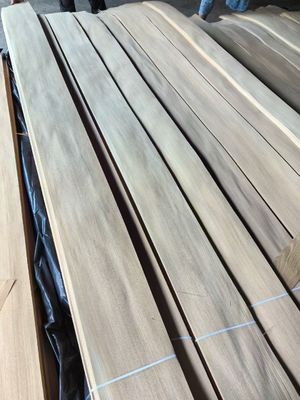 Hoogwaardig Russisch Elm Quarter Cut Veneer Plaat Voor Meubelen