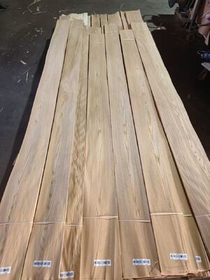 Bruine Elm Crown Cut Veneer met een dikte van 0,5 mm voor decoratie en meubels van hotels