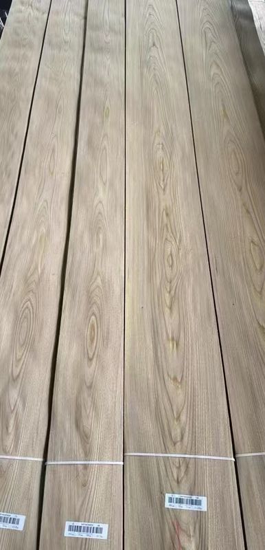 Hoogwaardige bruine elm kroon gesneden fineer voor hotelversiering